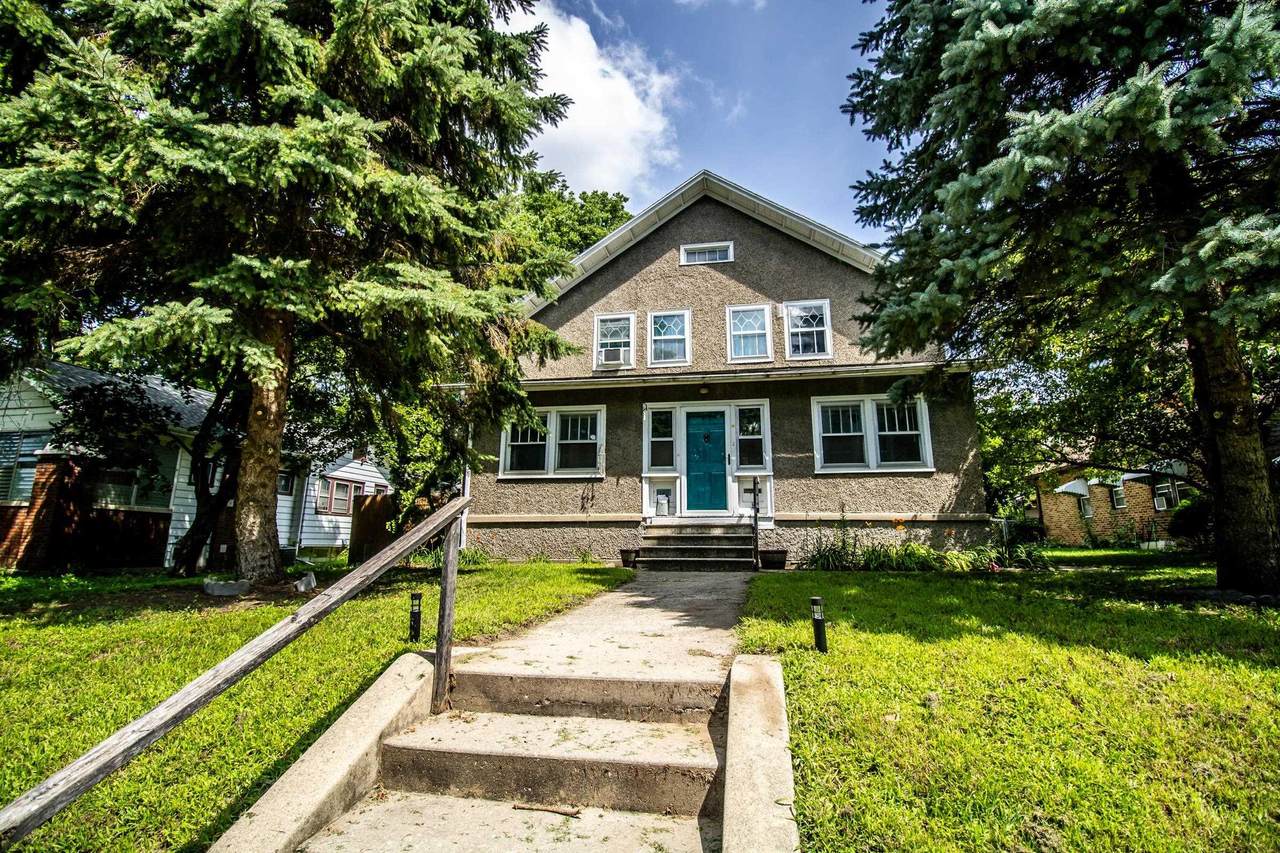 1127 Independence Avenue - Photo 1