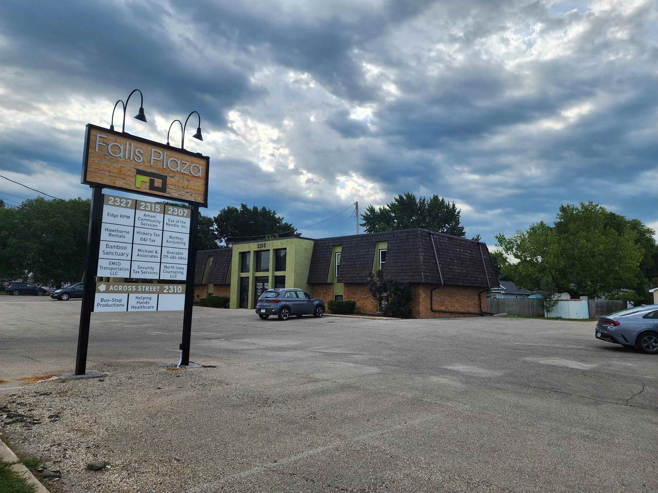 2310 Falls Avenue - Photo 1