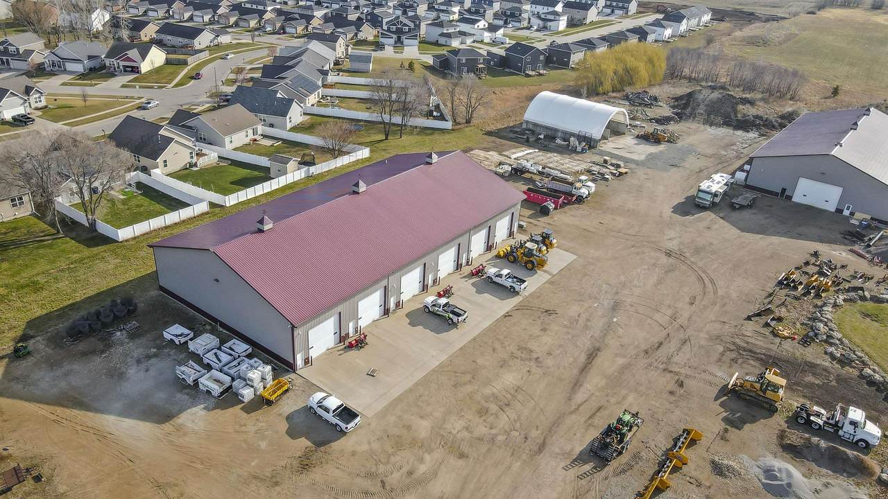 4231 Alexandra - Photo 1