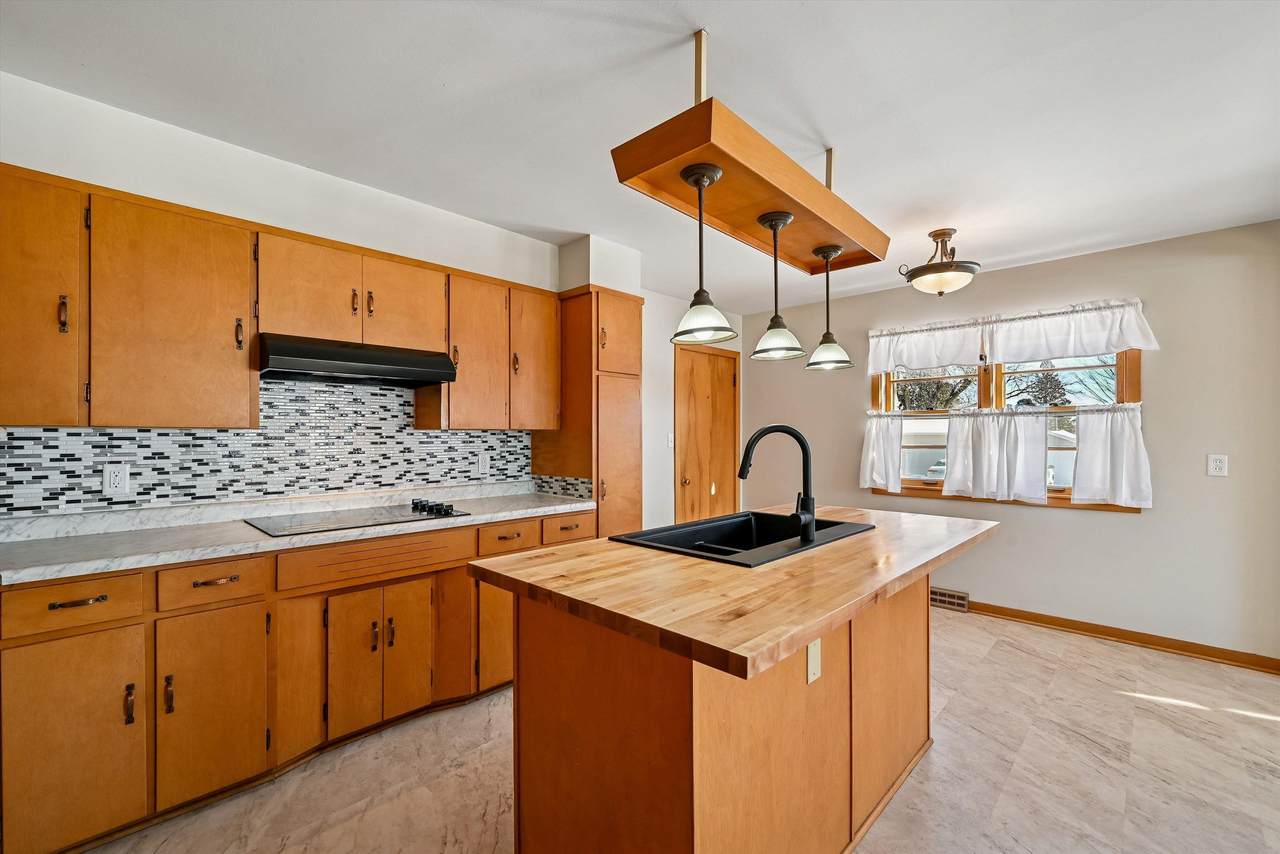 1300 4th Avenue - Photo 1