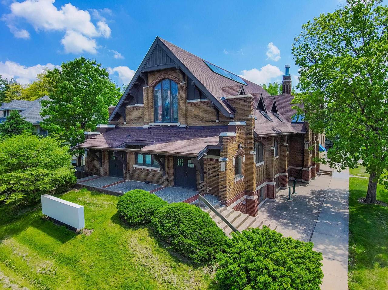 1225 4th Street - Photo 1