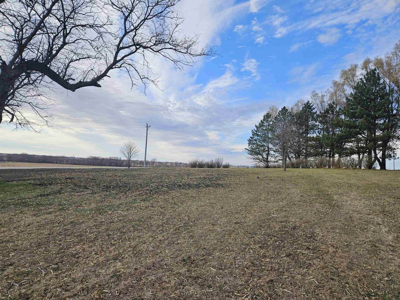 2240 Roanoke Avenue - Photo 1