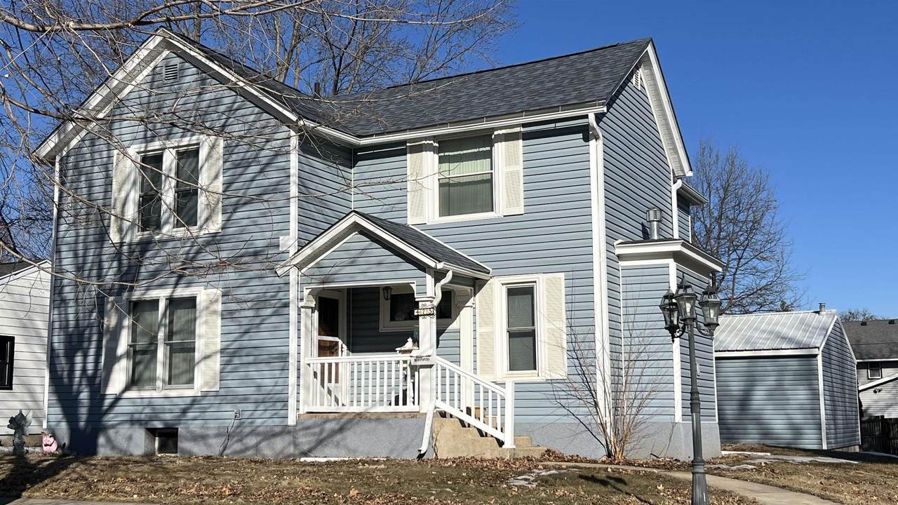 423 Spring Street - Photo 1
