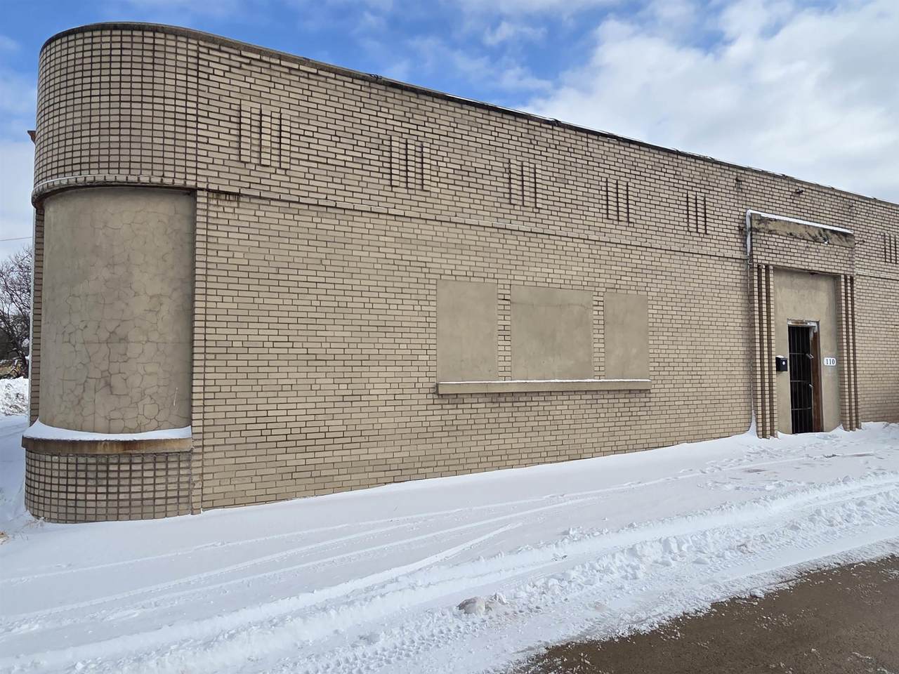 110 Vinton Street - Photo 1
