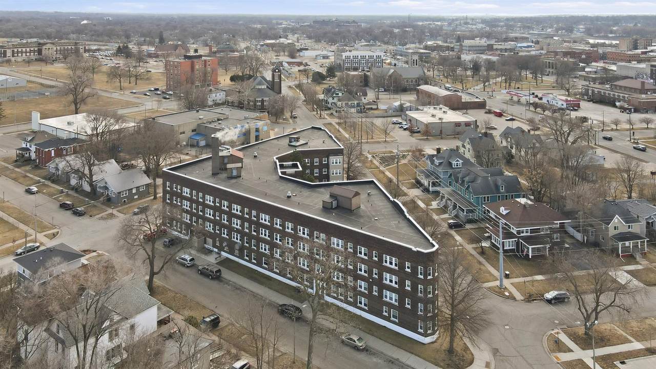 315 Walnut St - Photo 1