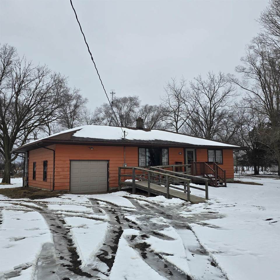 1905 Cleveland Ave - Photo 1
