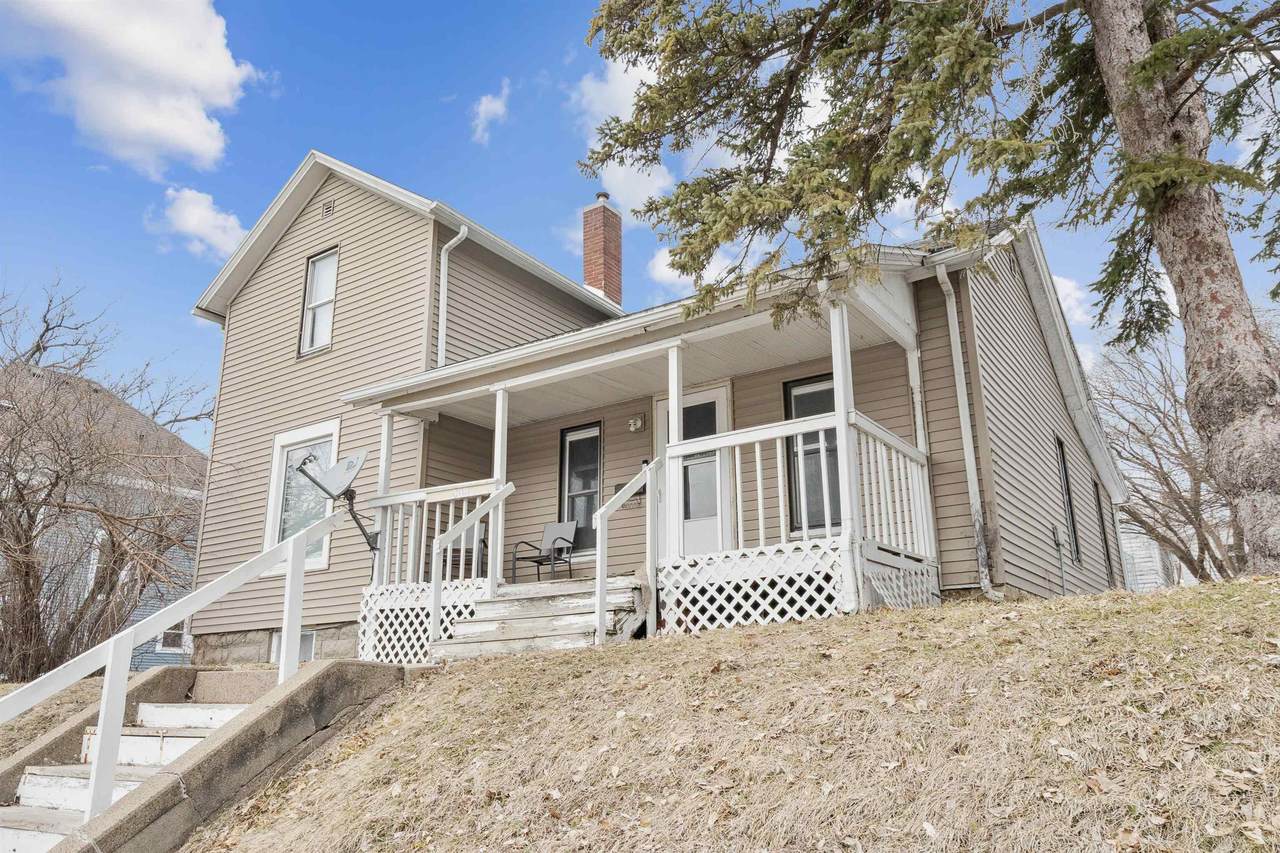 509 Bremer Avenue - Photo 1