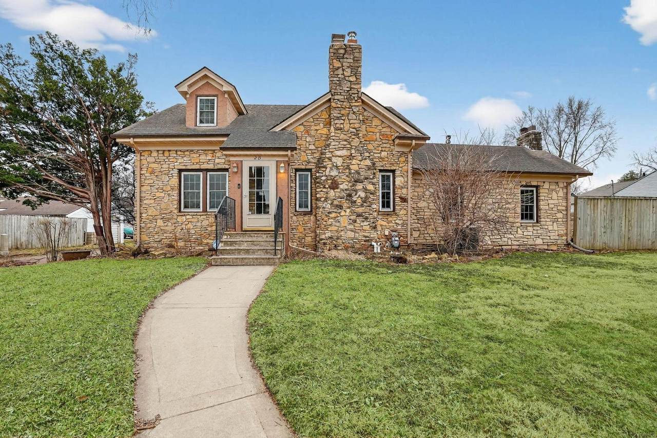 215 Arden Street - Photo 1