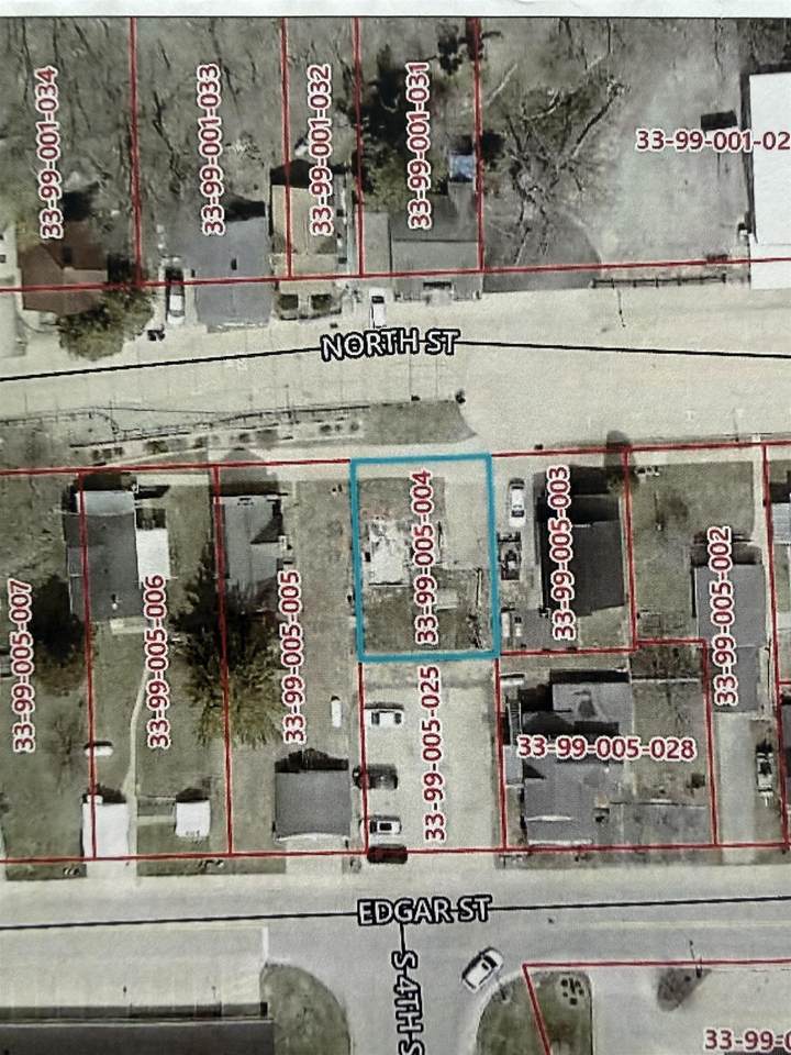 211 North Street - Photo 1