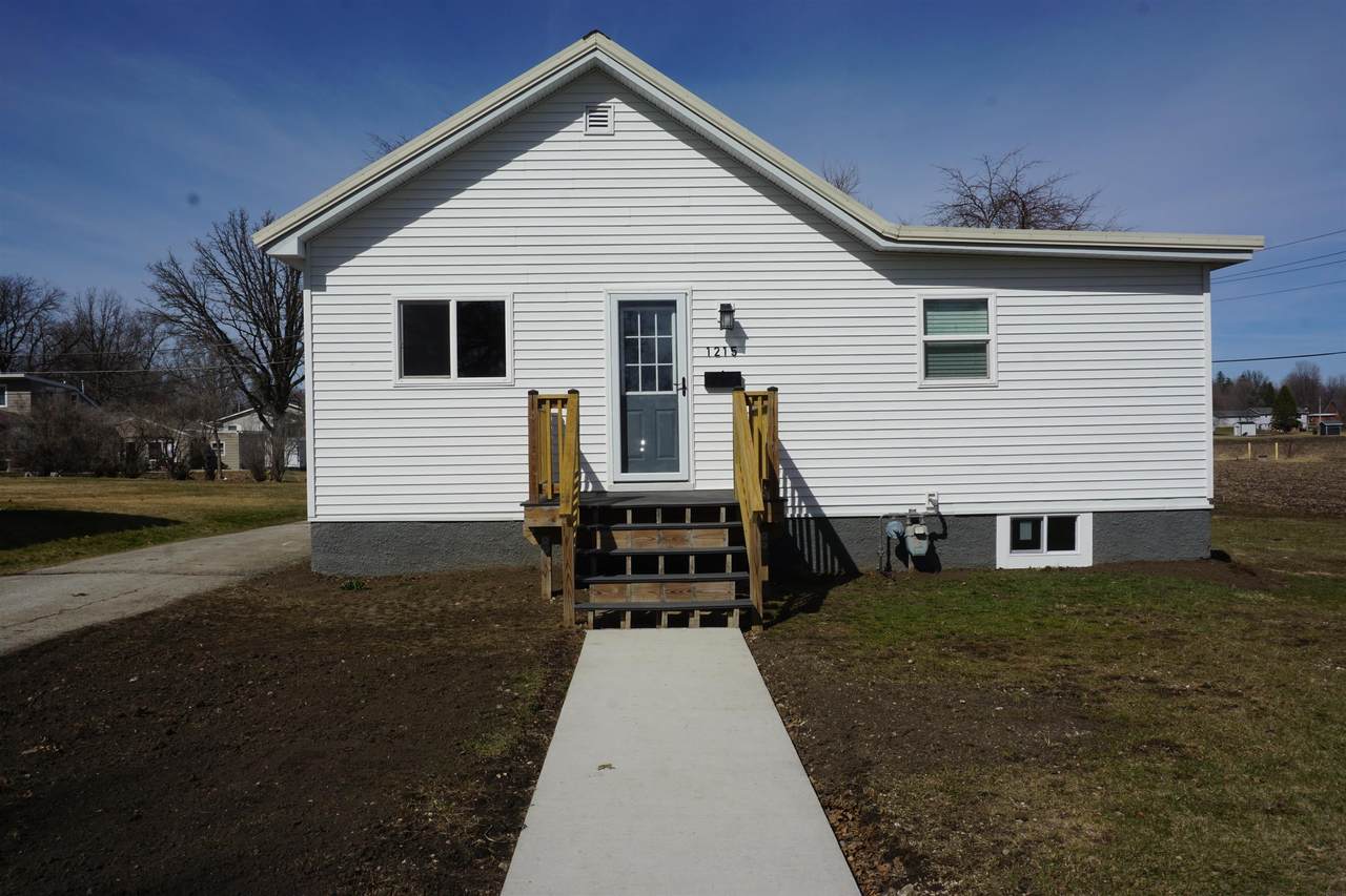 1215 3rd Avenue - Photo 1