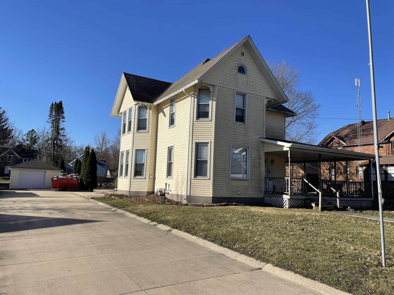 304 Water Street - Photo 1