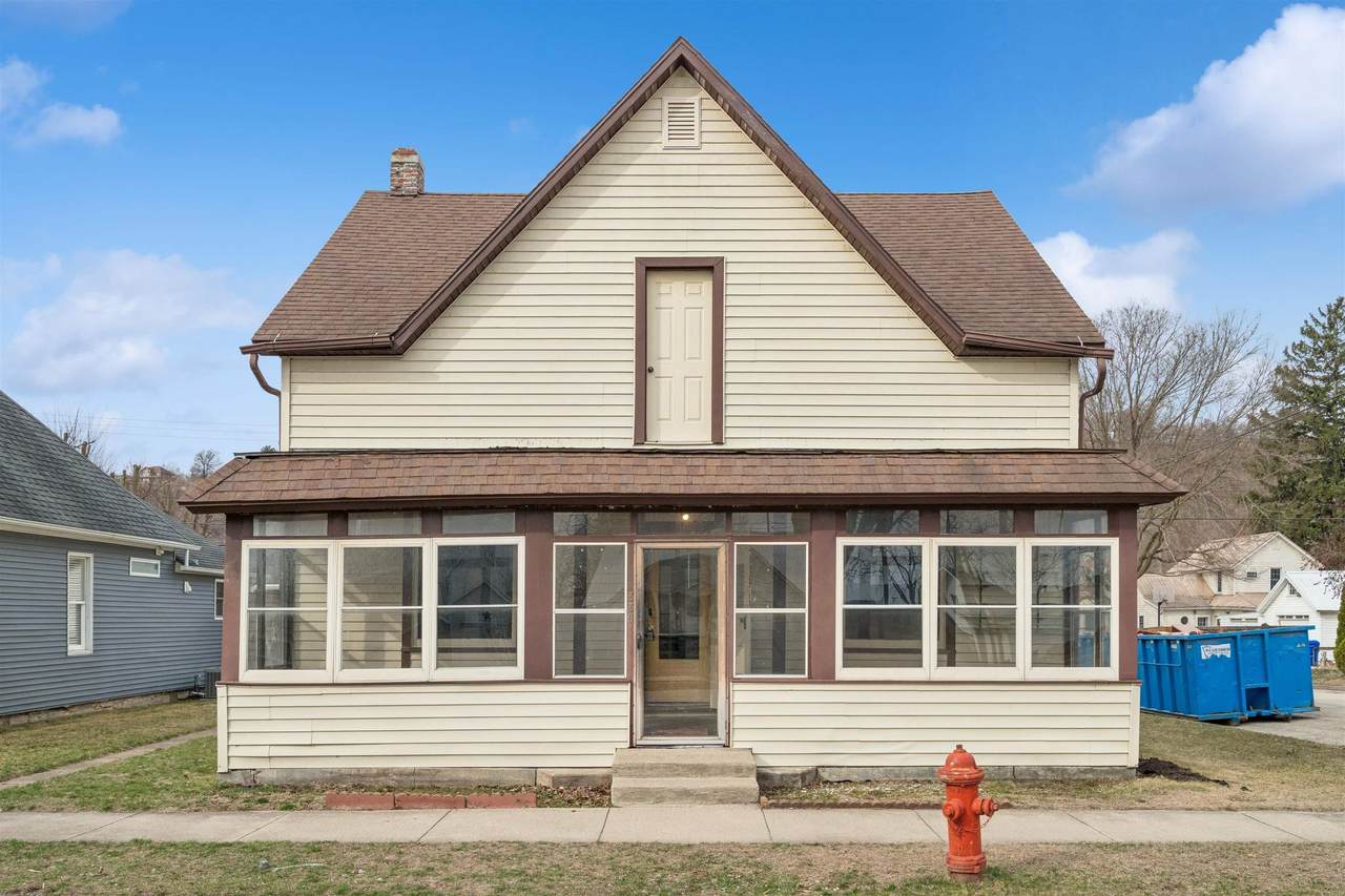 332 1st Street - Photo 1