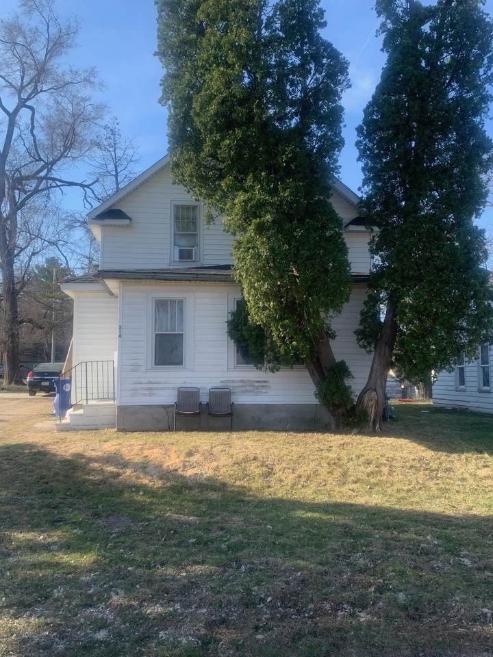 314 Lester Street - Photo 1