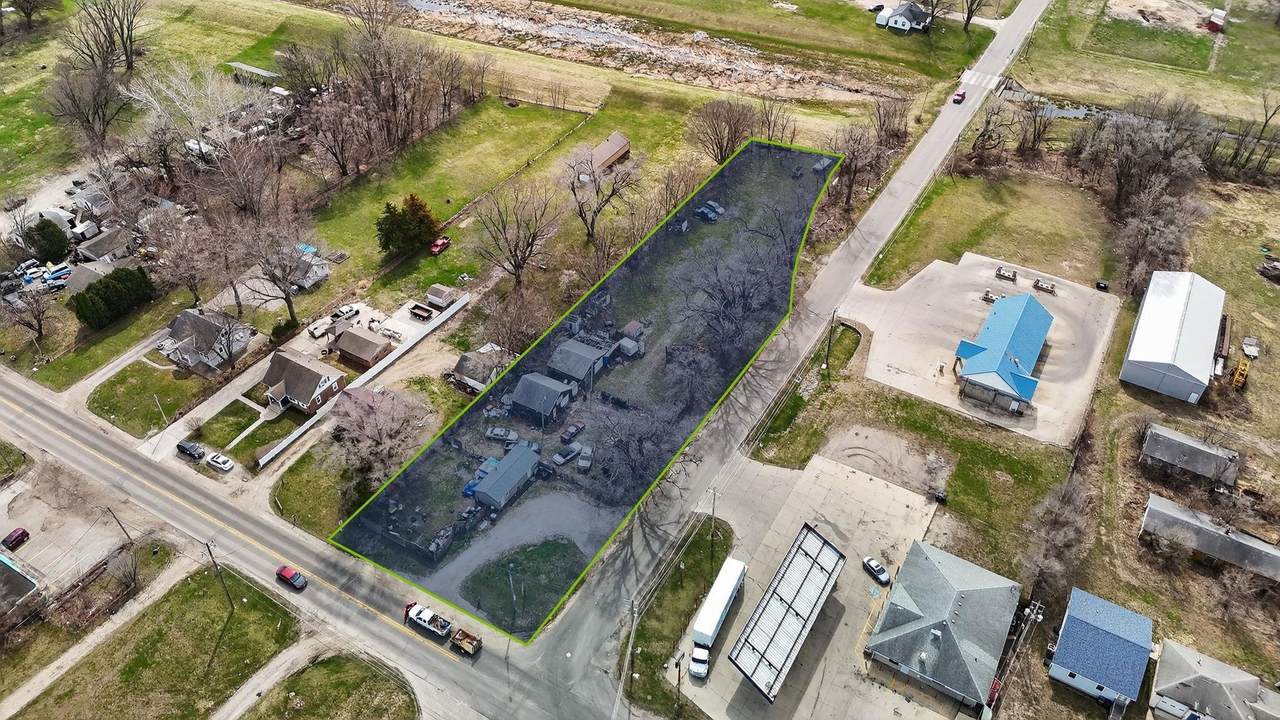 2260 Independence Avenue - Photo 1