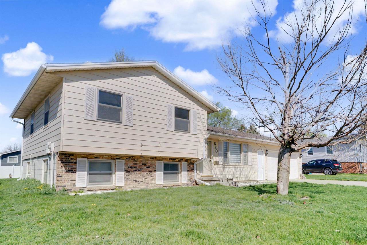 830 Colby - Photo 1