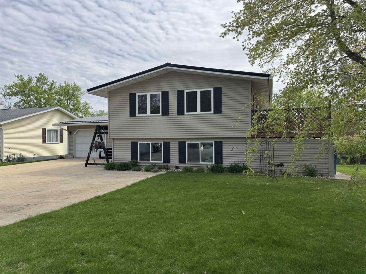 401 Sunny Lane Street - Photo 1