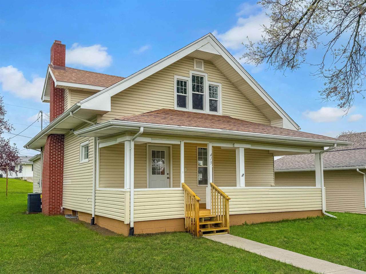 413 4th Street - Photo 1