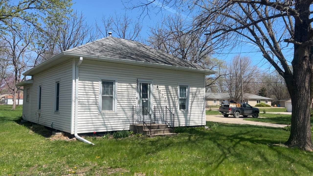 4577 Lafayette Road - Photo 1