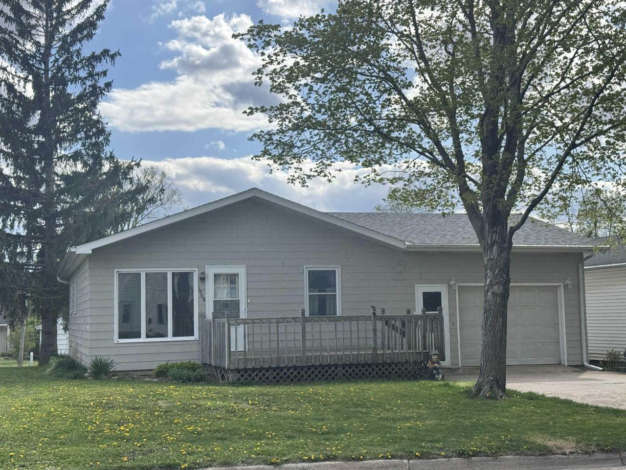 1908 Owen St. - Photo 1