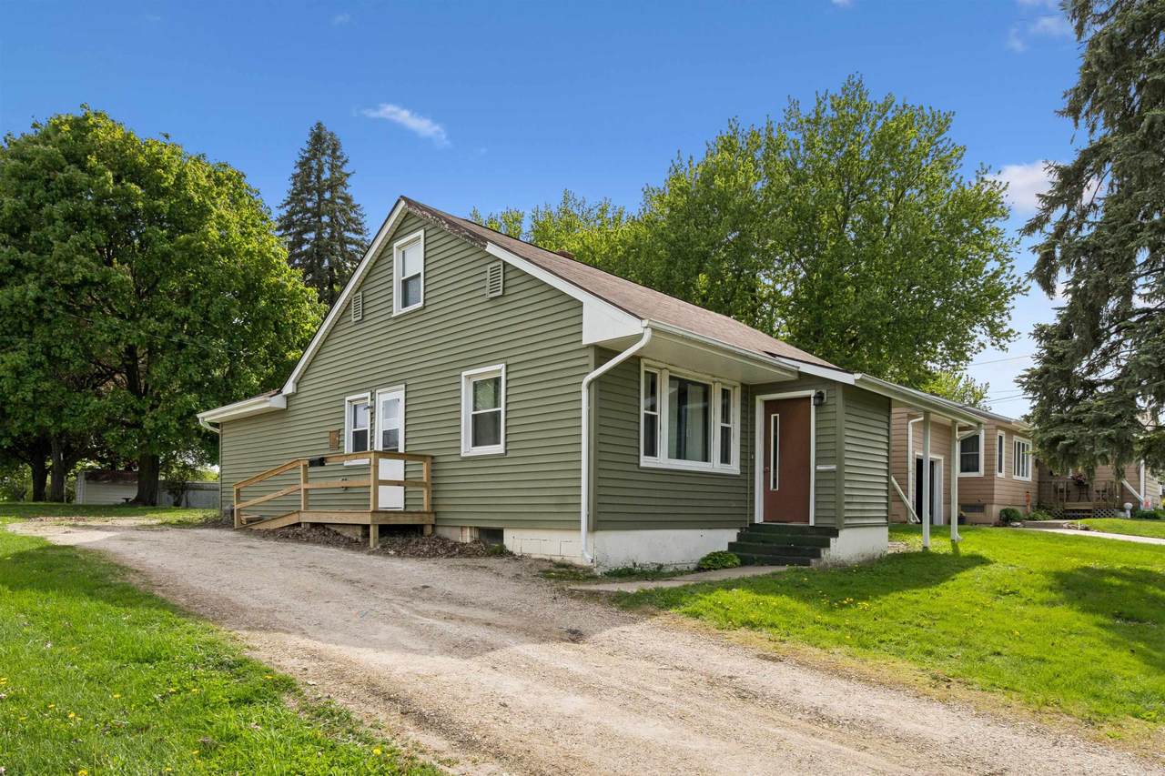 338 Plum Street - Photo 1