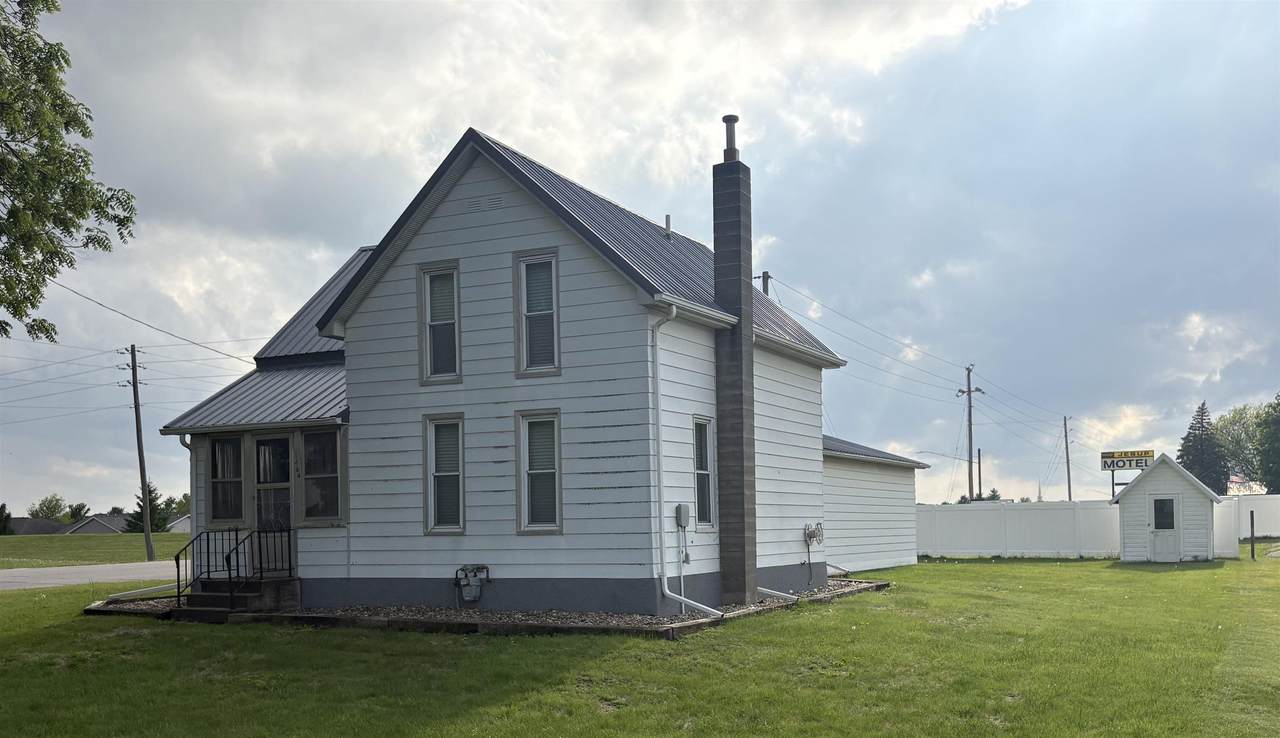 1464 6th Street - Photo 1