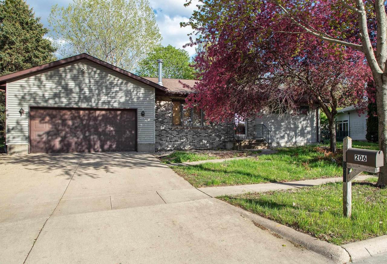 206 24th Street - Photo 1