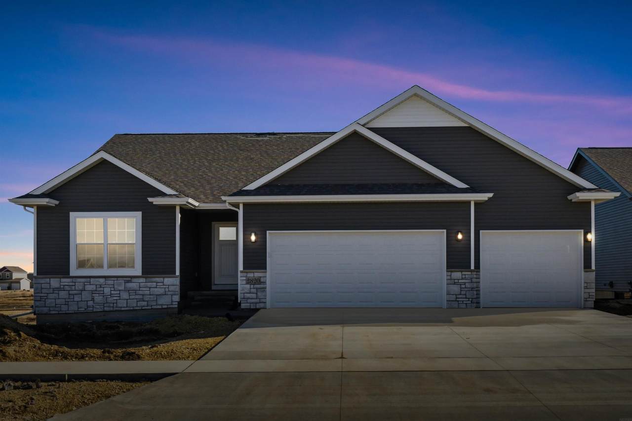 2813 Amber Valley Road - Photo 1
