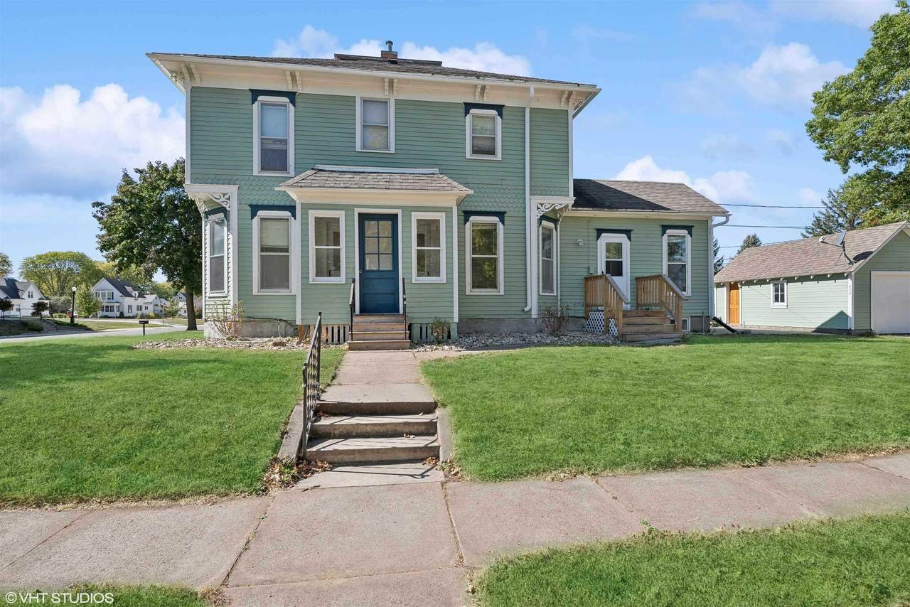 303 3rd Street - Photo 1