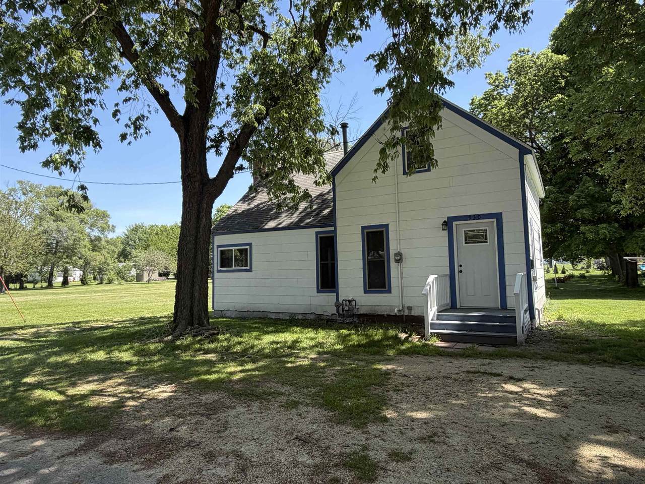 930 Pearl Street - Photo 1