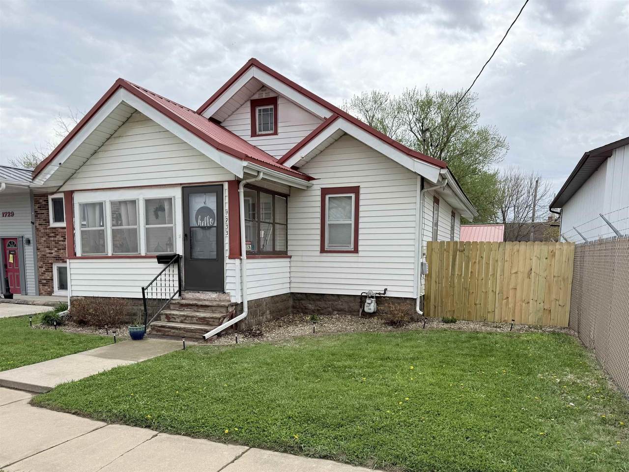 1733 Falls Avenue - Photo 1