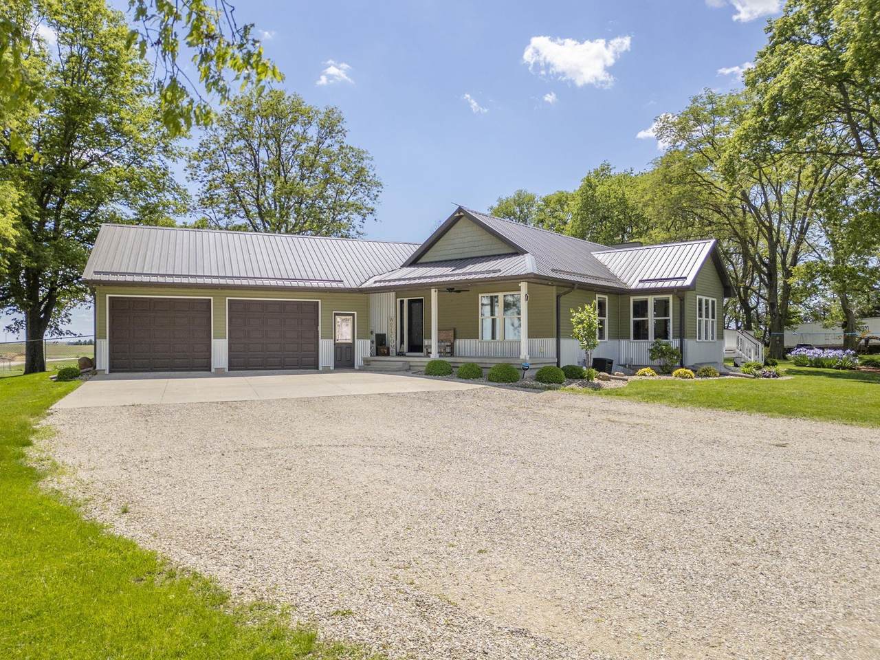 2044 Hwy 63 Highway - Photo 1