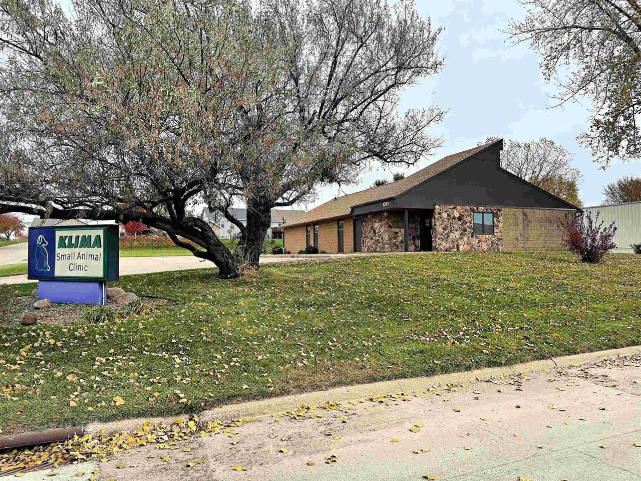 1210 Southtown Drive - Photo 1