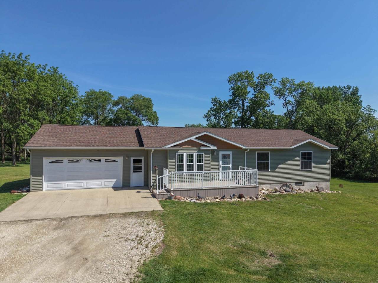 17223 260th Street - Photo 1