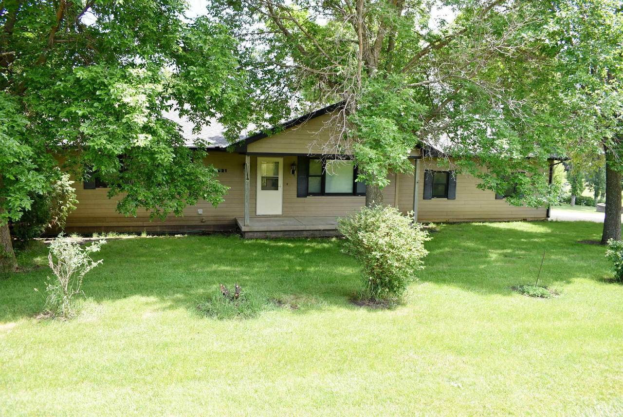 39921 Foothill Avenue - Photo 1