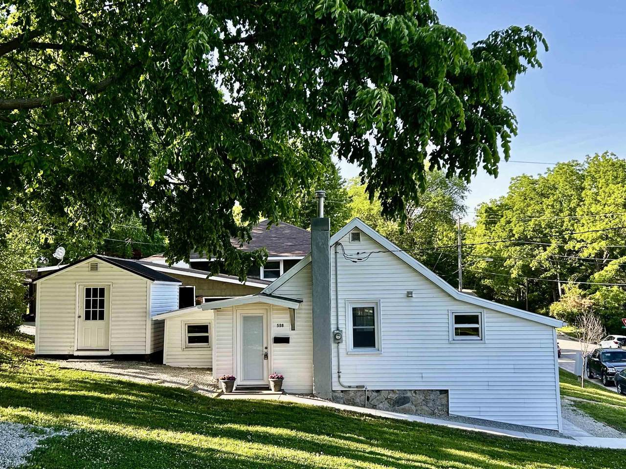 508 Plum Street - Photo 1