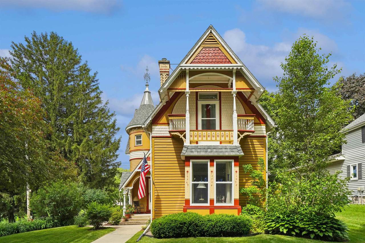 409 Vine Street - Photo 1