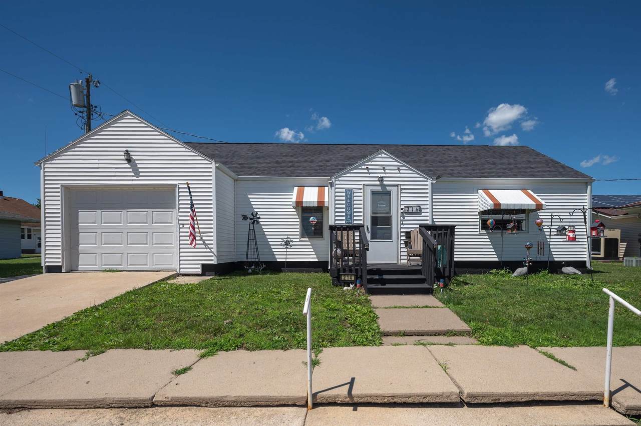 214 1st Street - Photo 1