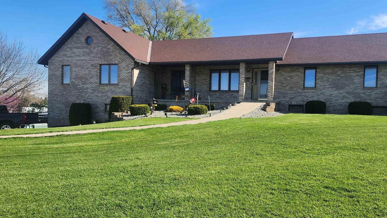 319 115th Street - Photo 1