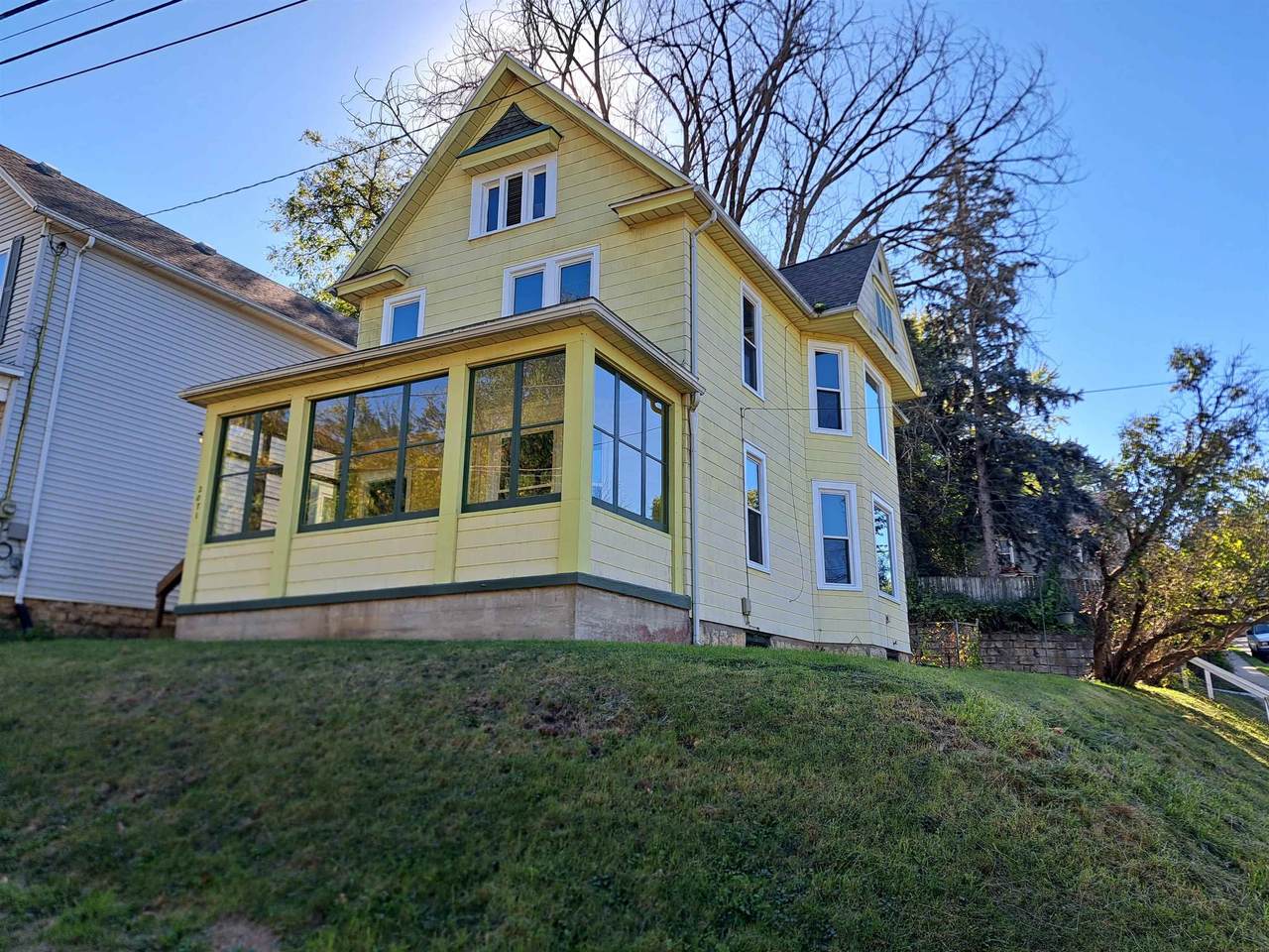 2071 Main Street - Photo 1