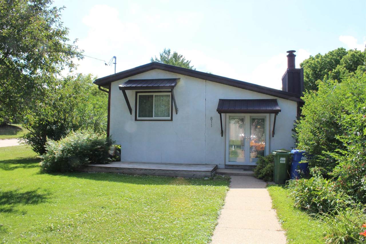811 Beck Street - Photo 1