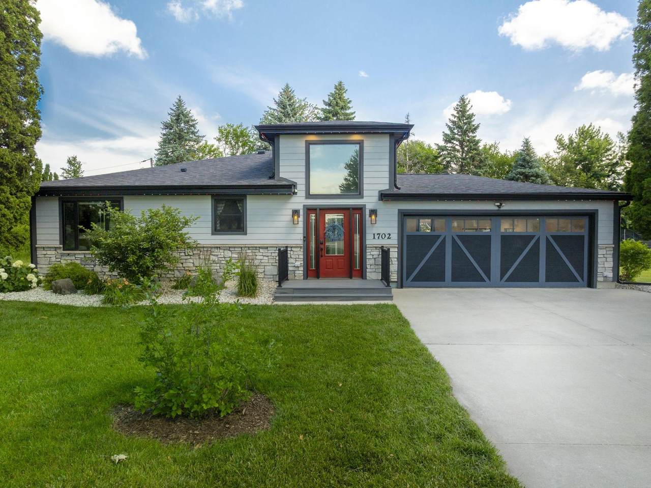 1702 20th Street - Photo 1