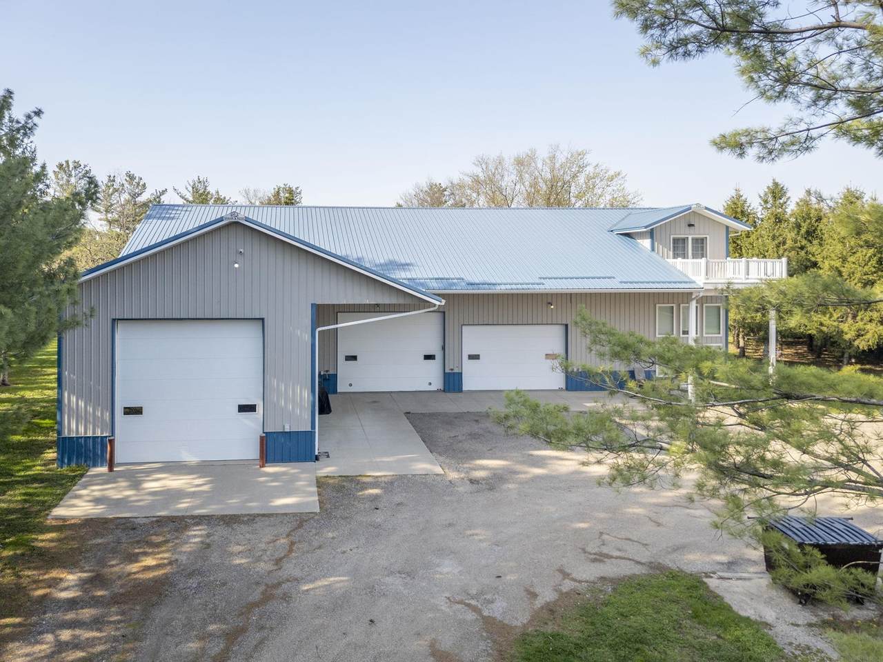 7603 Raymond Road - Photo 1
