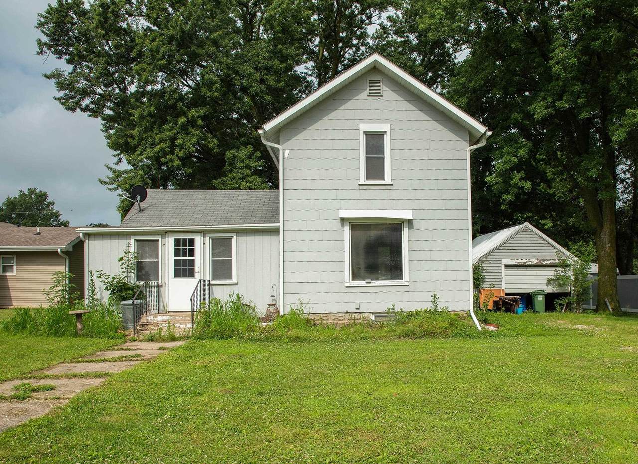 809 Pine Street - Photo 1