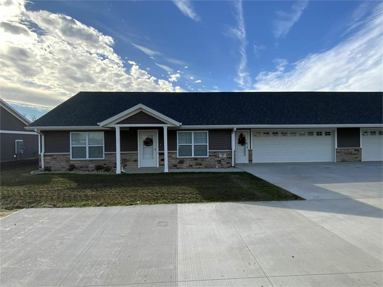 108 Bailey Drive - Photo 1