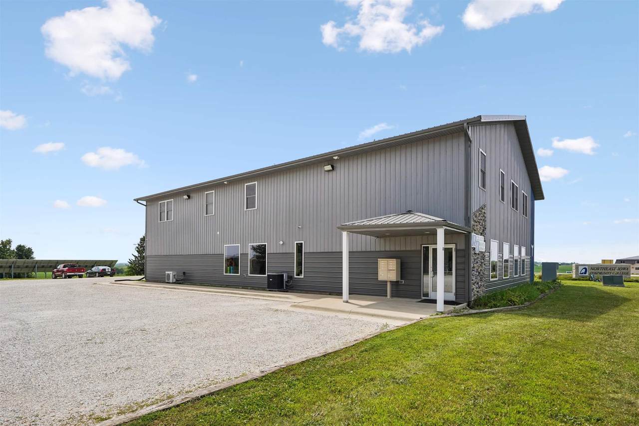410 Campus Drive - Photo 1