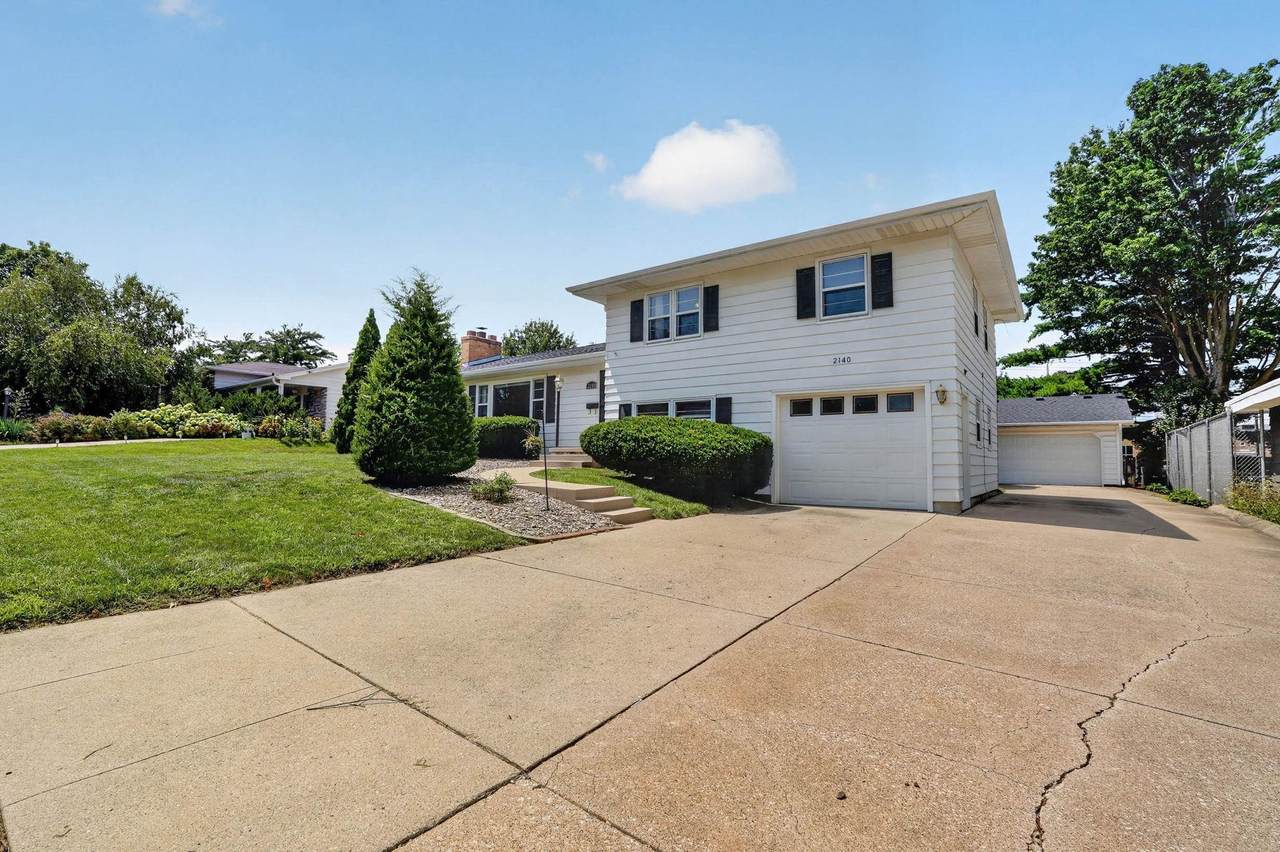 2140 Touchae Street - Photo 1