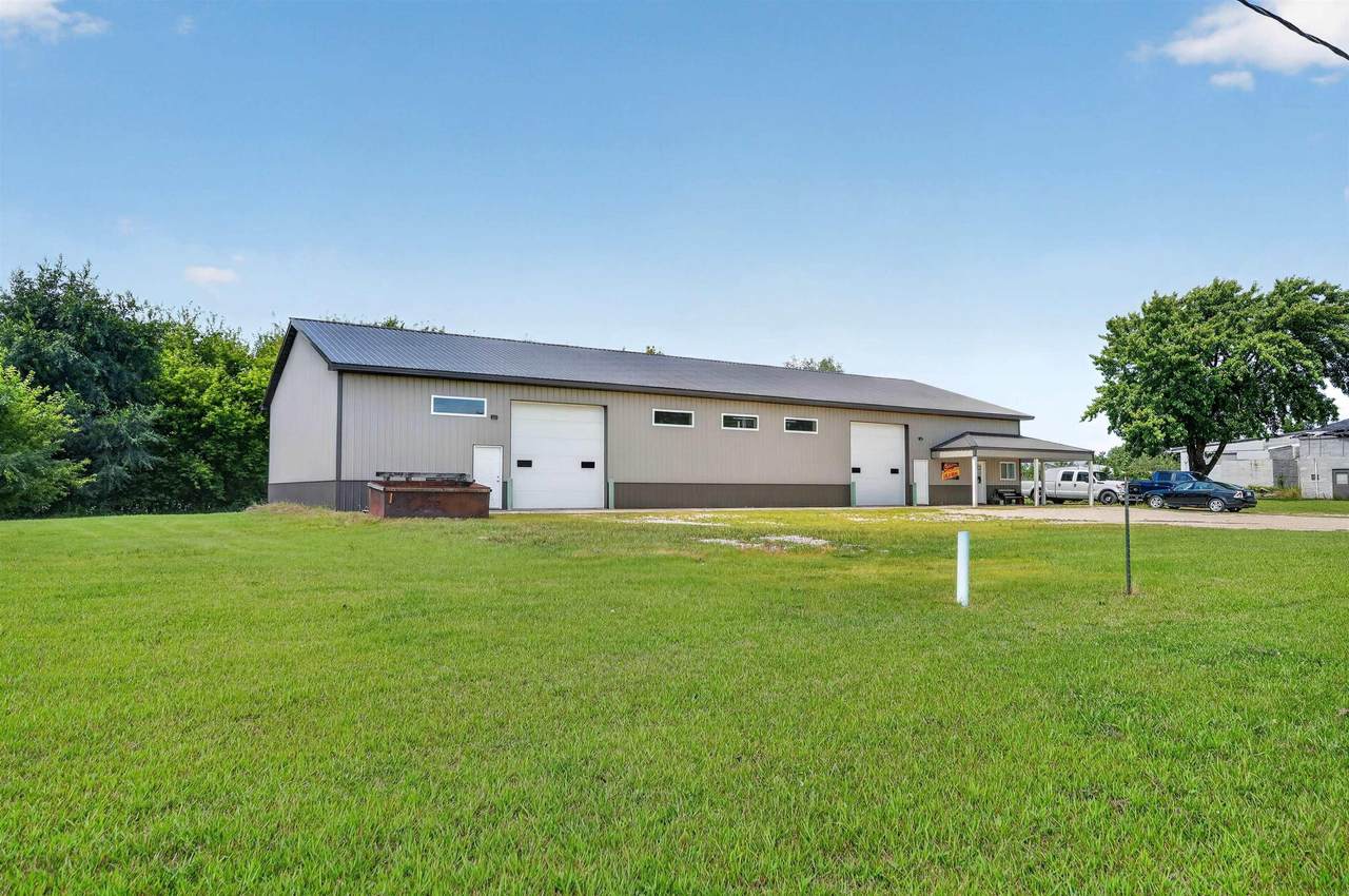 109 Bradford Parkway - Photo 1
