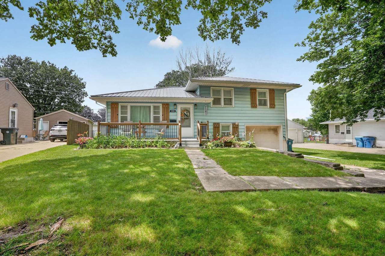 1220 Julian Avenue - Photo 1