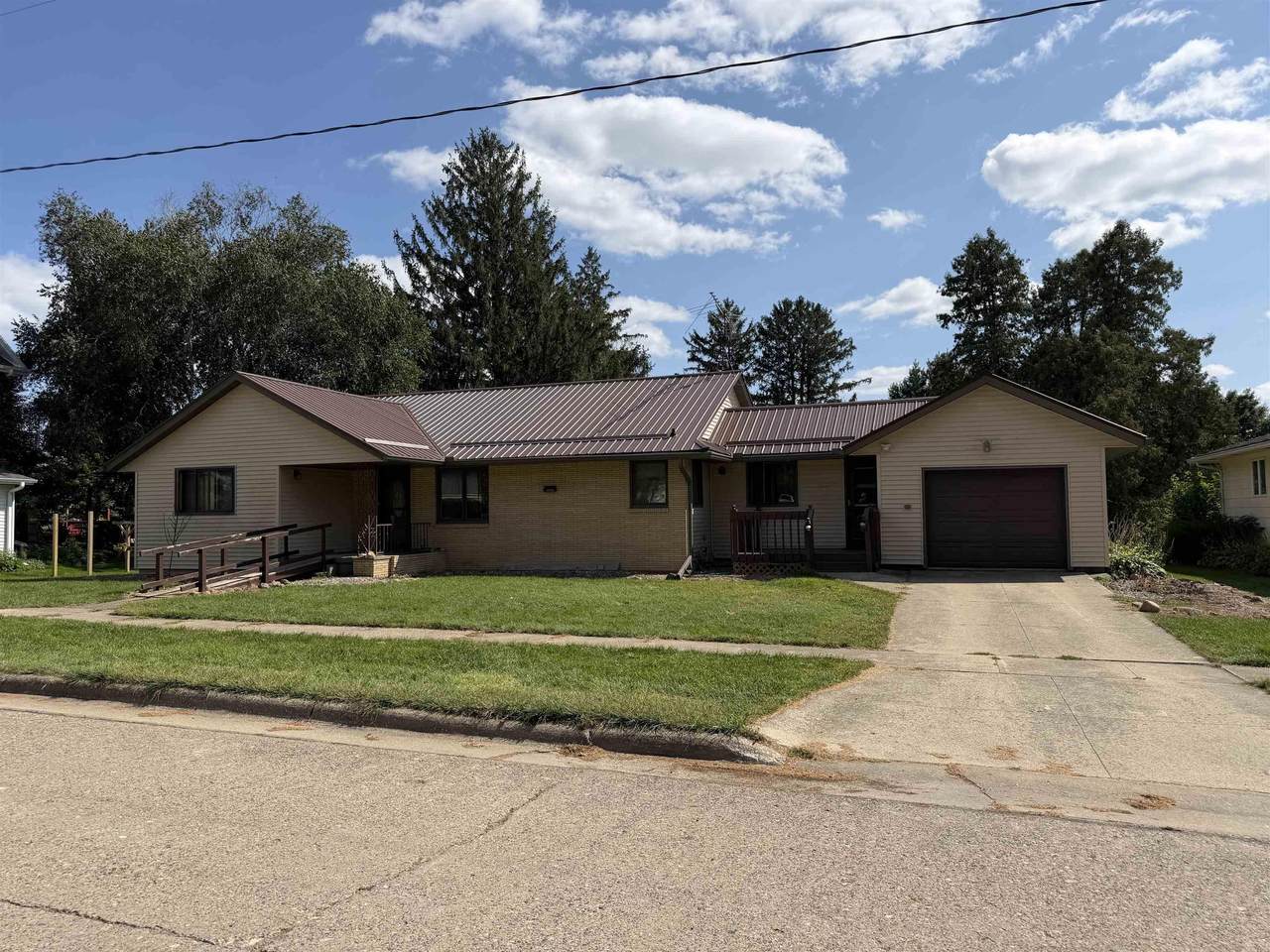 503 Center Street - Photo 1