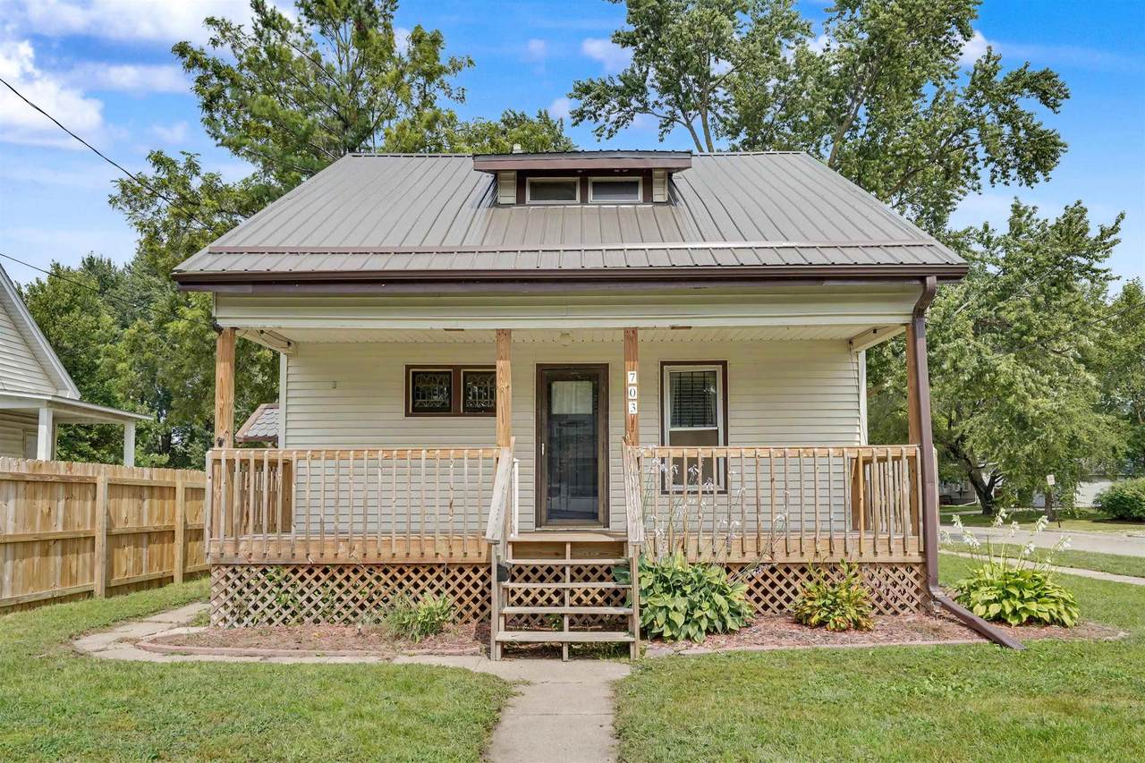 703 Charles Street - Photo 1
